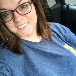 Meet your Posher, Carrie